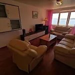 شقة In 5788