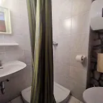 شقة In 5788